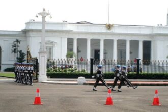 Contoh Surat Permohonan Resmi Kepada Pemerintah