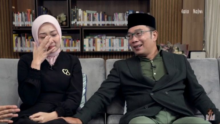 Di Ujung Tanduk! Atalia Gugat Cerai Ridwan Kamil, Pernikahan 29 Tahun Kandas 2 B0B69094C246C775F5E010E14834Da3A