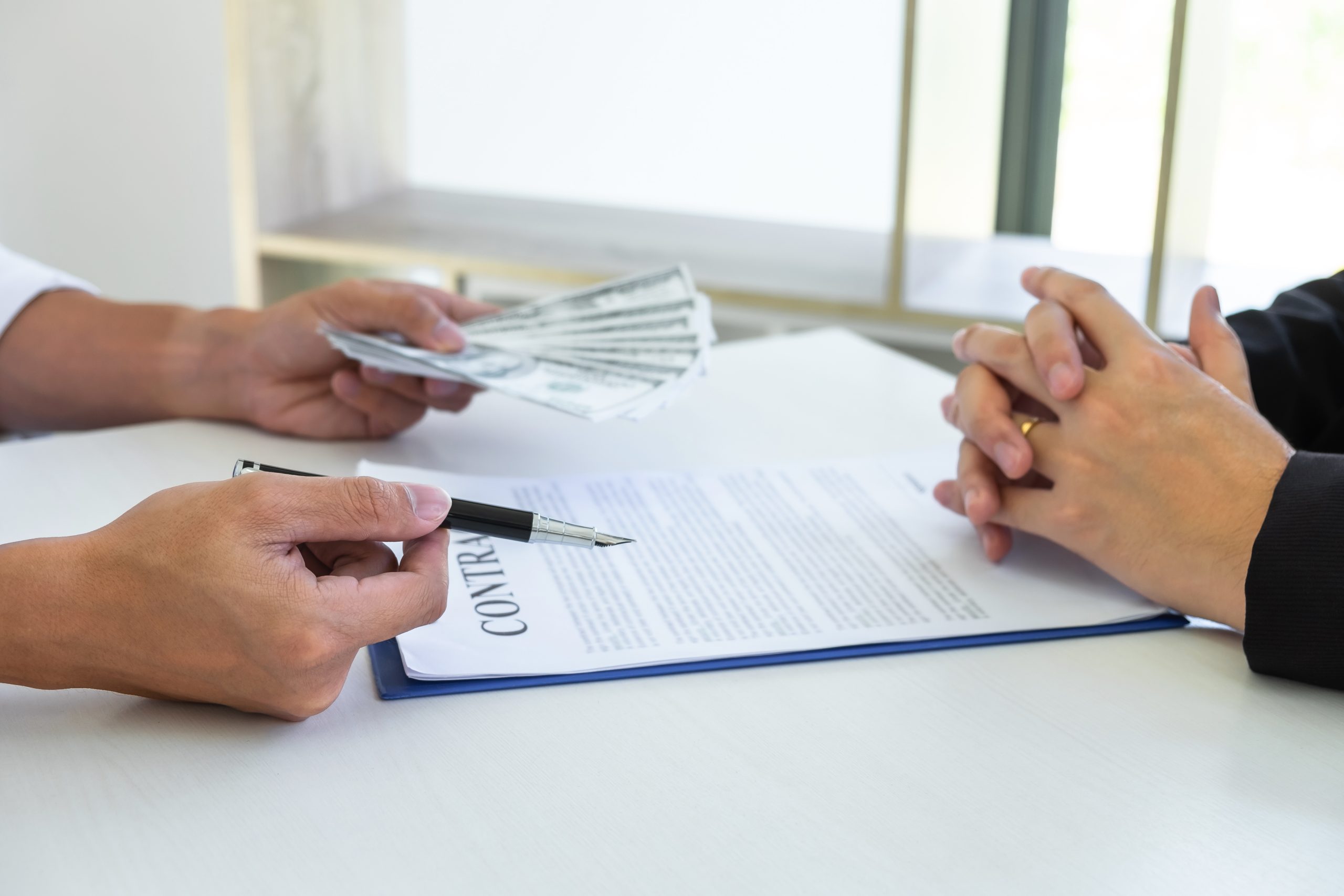 Lengkap! Contoh Surat Perjanjian Gadai Mobil dan Cara Membuatnya