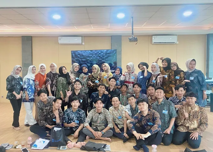 Gaji Pramuniaga Pusat Gadai Indonesia