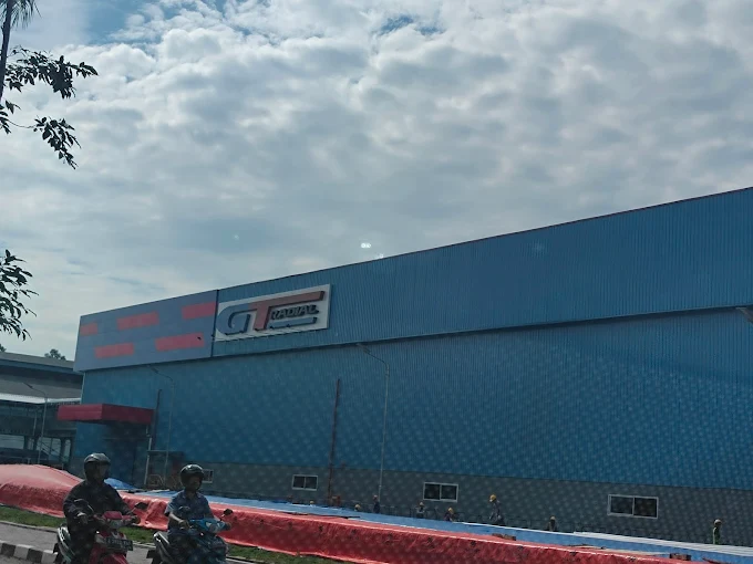 Gaji Pt Gajah Tunggal