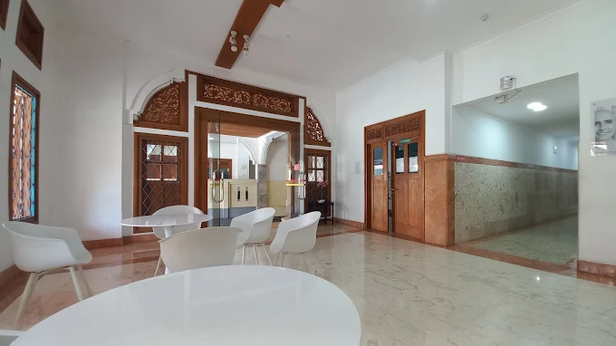 Gaji Di Cmi Hospital Bandung