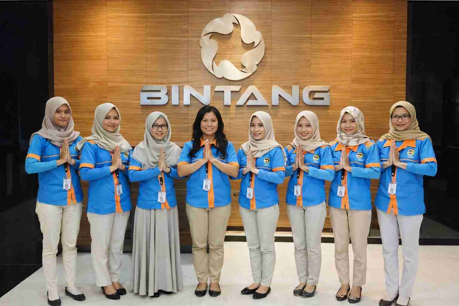 Gaji karyawan PT Bintang Internasional 