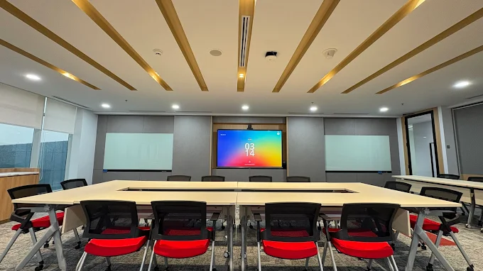 gaji PT Hino Finance Indonesia