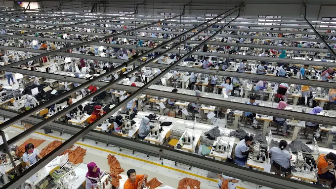 Gaji PT Daenong Global