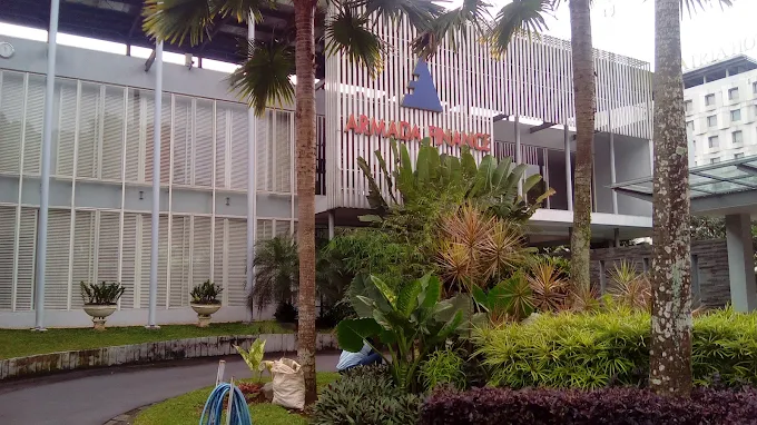 Gaji karyawan PT Armada Finance