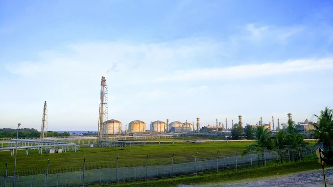 Gaji karyawan PT Badak Bontang