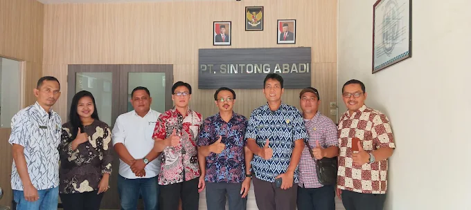 Gaji karyawan PT Sintong Abadi 