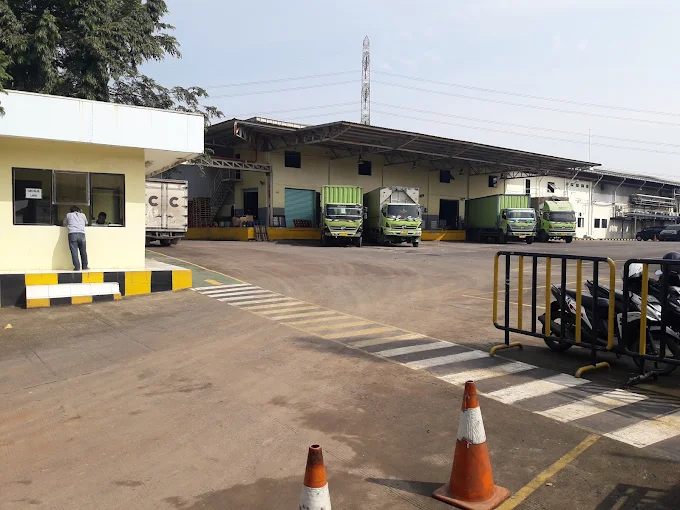 Gaji karyawan PT Suntory 