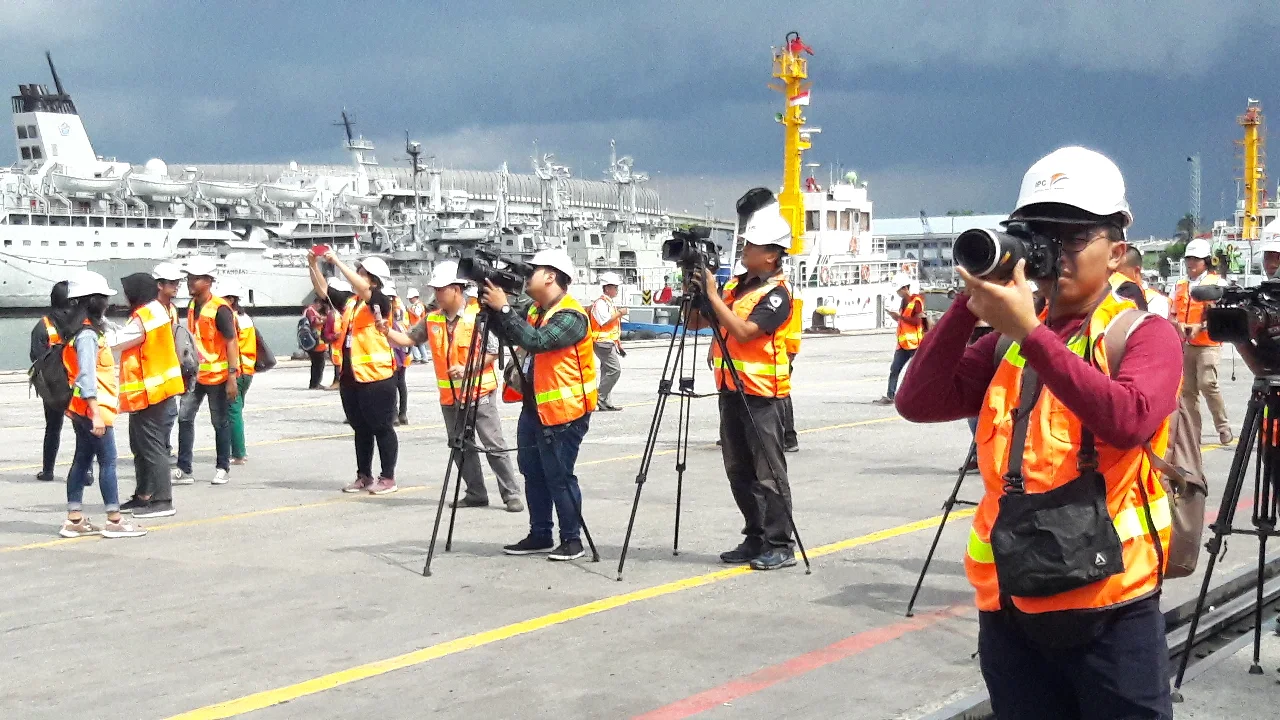 Gaji karyawan PT Pelindo 