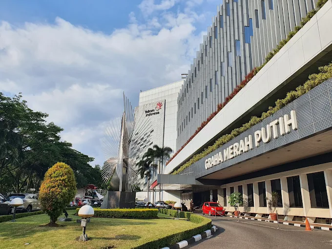 Gaji karyawan PT Telkom